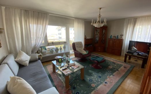 Vermietete 4-Zimmer-Wohnung mit Aussicht in Stuttgart zu verkaufen