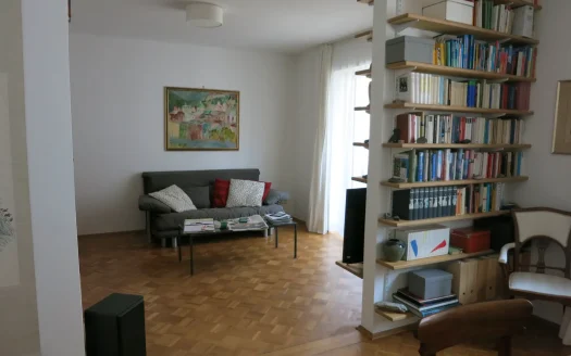 Sanierte 3-Zimmer-Wohnung mit EBK und Süd-Balkon im begehrten Lehenviertel in Stuttgart-Süd