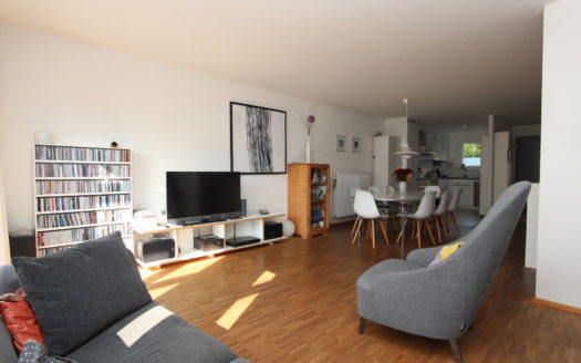 Neuwertiges Reihenmittelhaus in beliebter Wohnlage in Ludwigsburg!