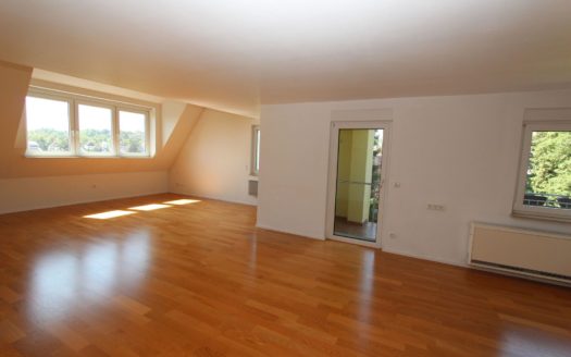 Charmante 4,5-Zimmer Maisonettewohnung am Killesberg