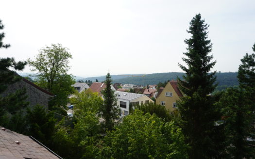 Baugrundstück mit Bestandsgebäude in Stuttgart am Frauenkopf