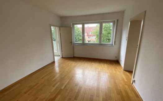 2-Zimmer-Wohnung mit 2 Balkonen in S-Nord!