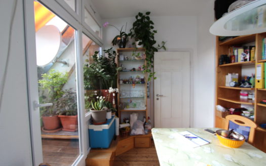 3-Zimmer-Wohnung mit Loggia in Stuttgart