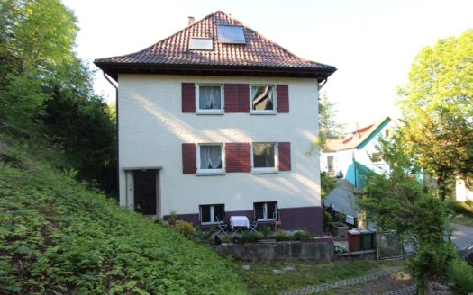 DHH mit Garten und 3 Wohnungen in Kaltental als EFH oder MFH