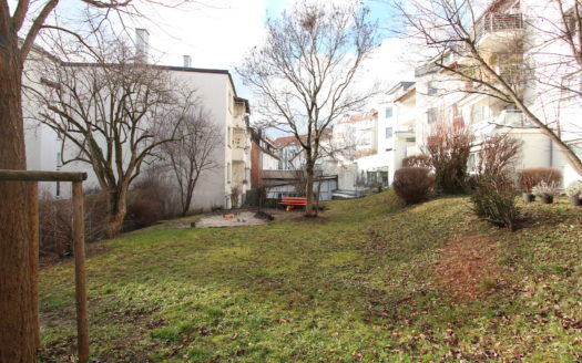 3-Zimmer-Wohnung inkl. TG-Stellplatz in Stuttgart-West! 2 Balkone und Gemeinschaftsgarten!