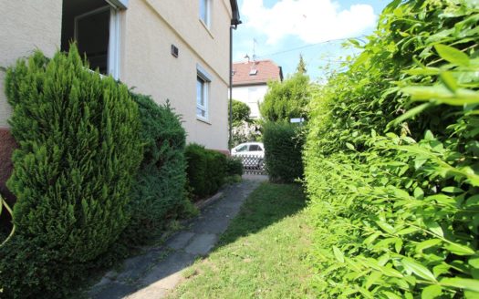 Gemütliche  Doppelhaushälfte  mit  Potenzial  in  begehrter  Lage  von  Stuttgart-Möhringen