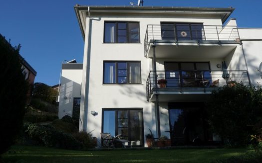Doppelhaushälfte in Wiernsheim zu verkaufen